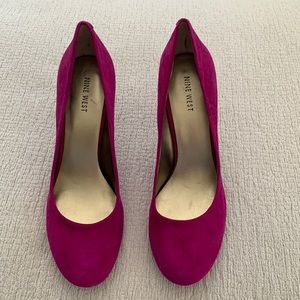 Nine West fuschia pink suede heels - Never Worn!